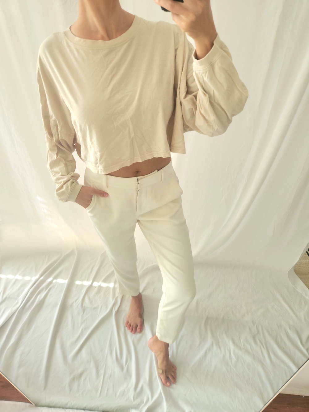 Nordstrom Cream Cropped Long-Sleeve Top